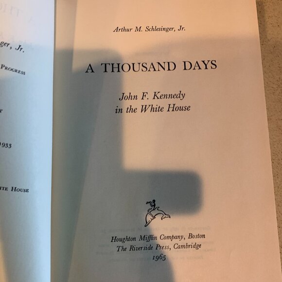 Vintage JFK A Thousand Days First Printing - Picture 3 of 4